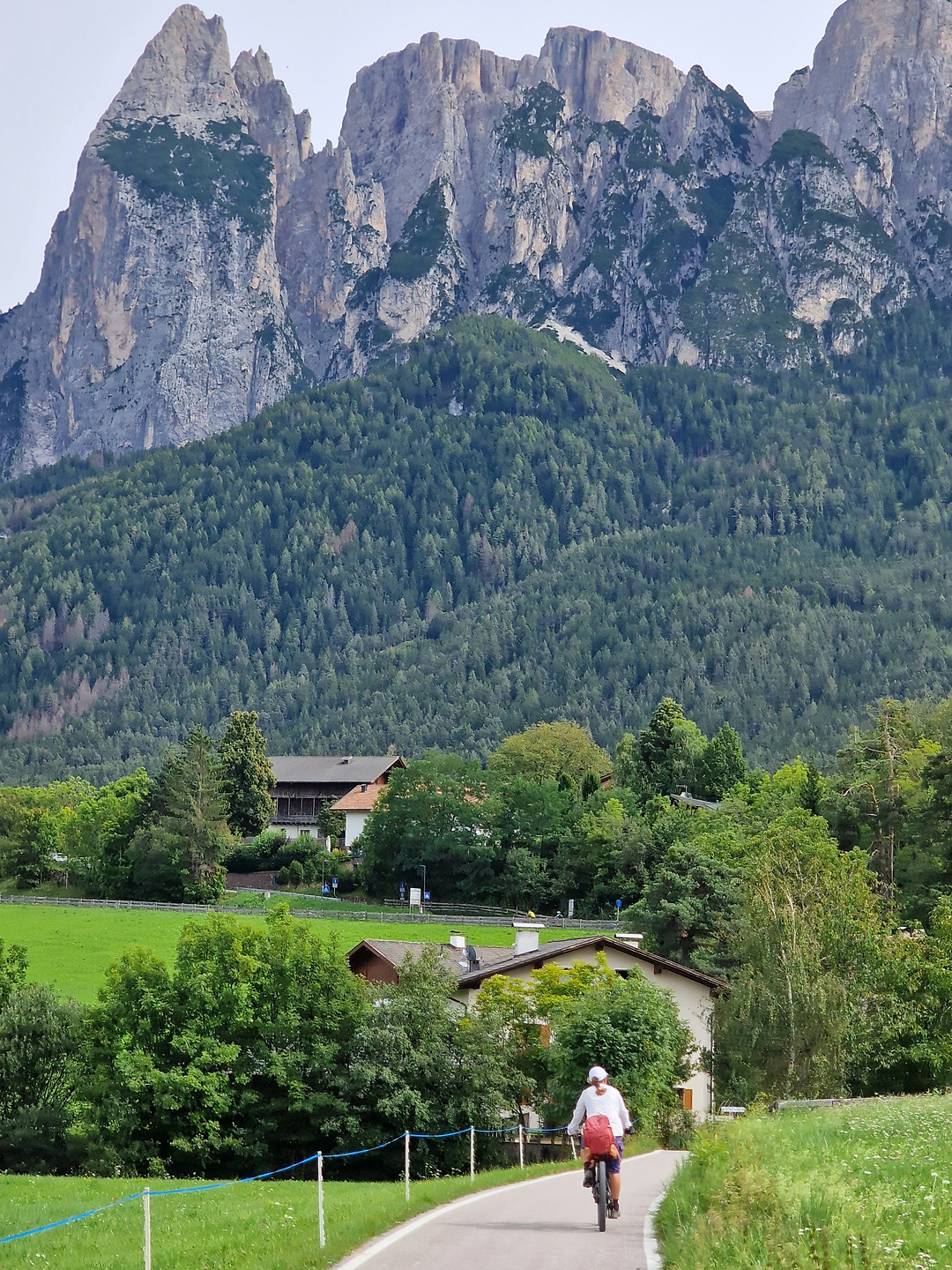 schlern-uphill2.jpg