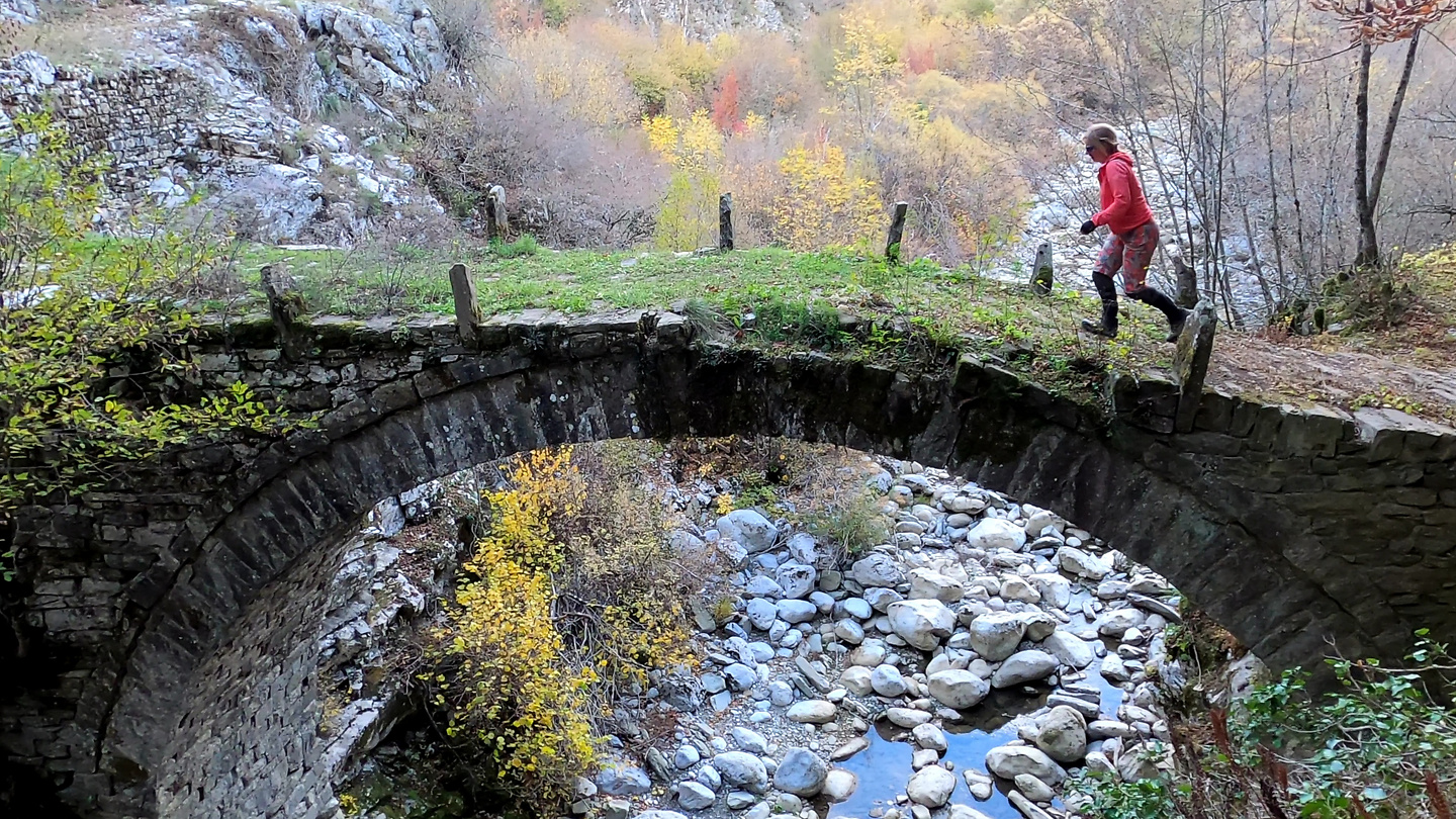 tsepelovo-canyon2.jpg