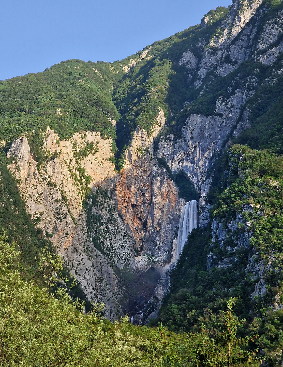 bovec-road2.jpg