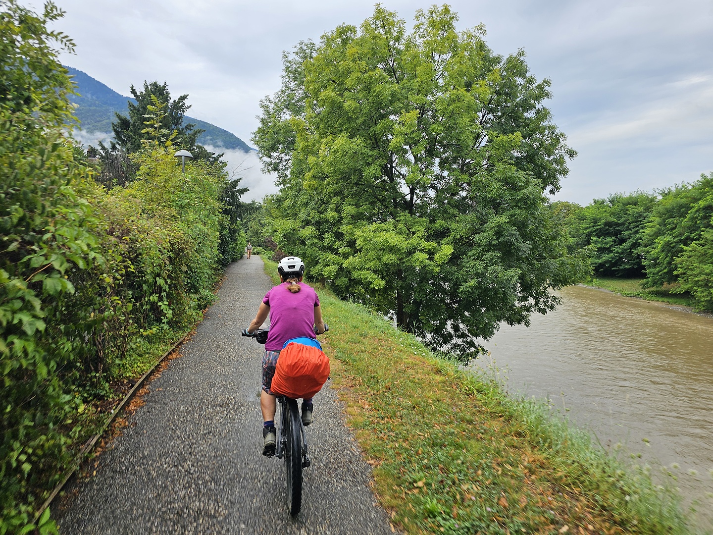 albertville-cyclepath1.jpg